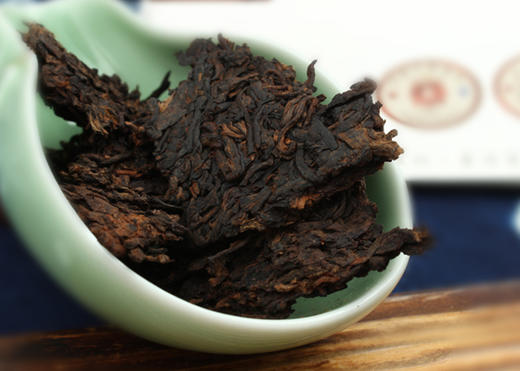 红印 普洱熟茶七子饼（400g*7）一提装 中庸品味 花香浓郁 回味悠长 商品图1