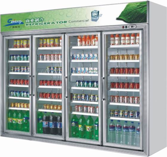 适用于各种便利店、商场、超市陈列销售饮料类产品。产品性能:1.采用高效压缩机,制冷强劲快速,配备强力风机,全方位制冷速度更快。2.结构紧凑、线条流畅,外观豪华气派,具有欧式风格。3.可调节式层架,根据不同的物品调节层架高度。4.双层中空钢化玻璃门,玻璃表面不凝露,冷柜内物品更清晰。5.