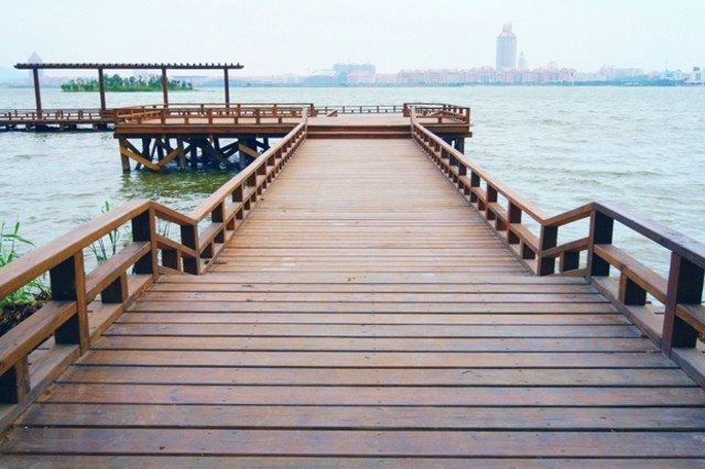 厦门园博园木栈道景观工程