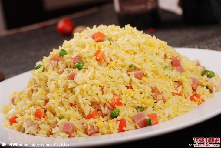 火腿炒饭 /份