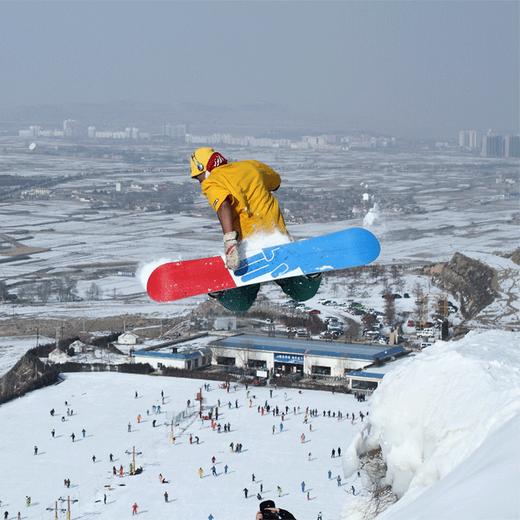 【VIP】兴隆山滑雪场398元至尊VIP套票 自驾 商品图1