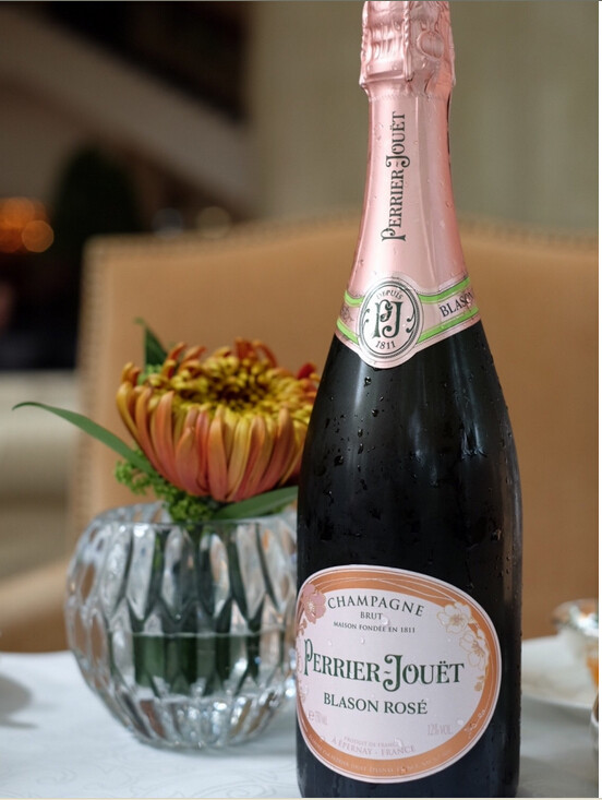 巴黎之花布拉森玫瑰香槟(又名:巴黎之花布拉森桃红香槟 perrier