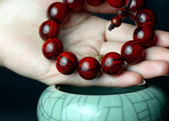 天眼火苗纹身图案内容图片分享