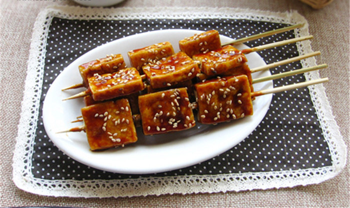 臭豆腐串(5串×1.5元)
