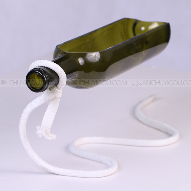 漂浮的酒瓶·神器的盛器