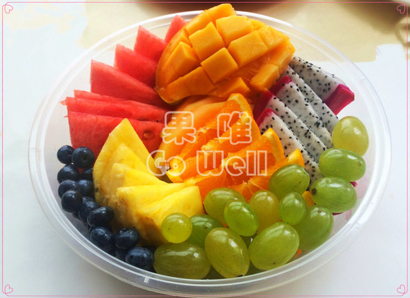 商品详情 西瓜+火龙果+哈密瓜+甜橙+蓝莓+提子+凤梨+芒果 果唯gowell