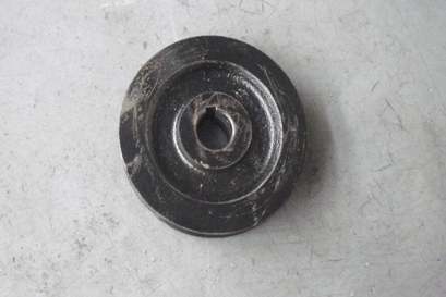 上搅龙前皮带盘 （小） 