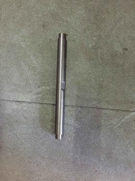  提升机下部轴 SS 25