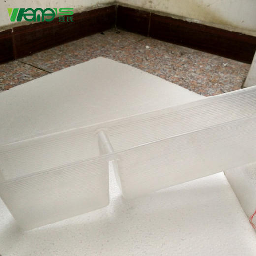 汪氏养蜂工具3kg饲喂器中蜂意蜂喂水器喂糖器饲喂槽盒 商品图1