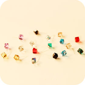 【现货】韩国2016简约气质饰品批发日韩水立方水晶防过敏耳钉女耳饰耳环  dxl