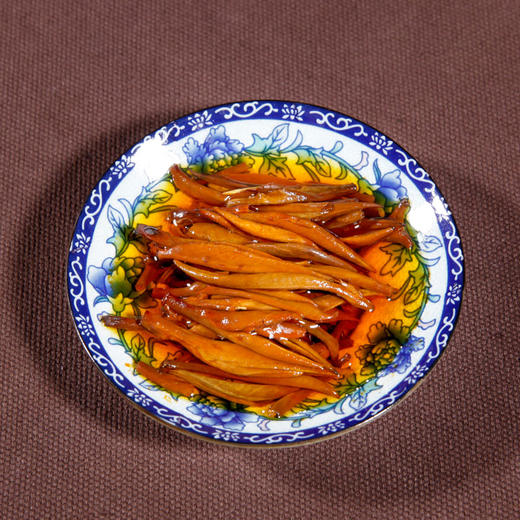 云南大金针滇红茶500g 蜜香滇红工夫红茶散茶 商品图3